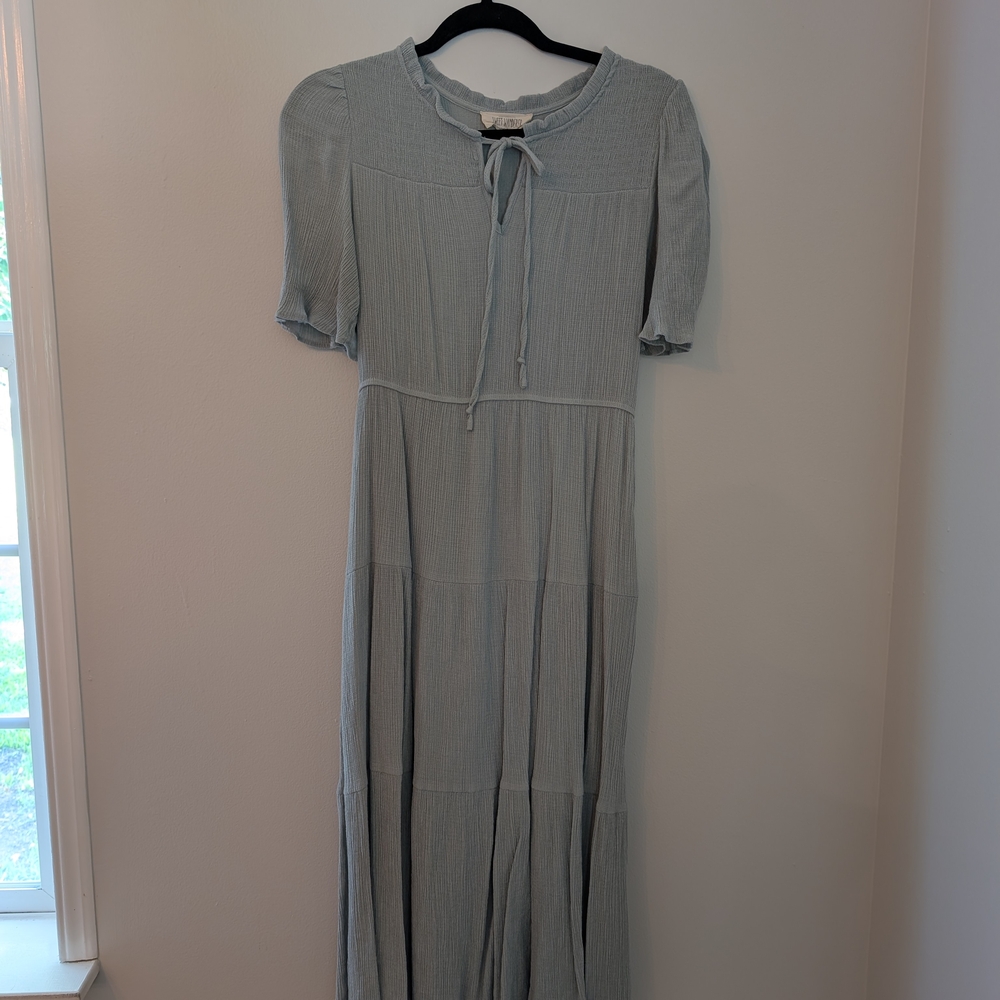 Sweet Wanderer Green Pleated Tie Front Maxi Dress